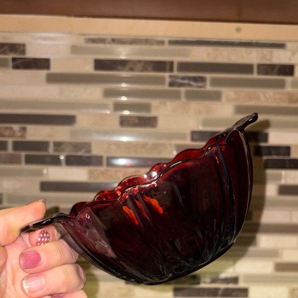 Anchor Hocking Vintage Oyster & Pearl Royal Ruby Handled Bowl - Picture 4 of 8